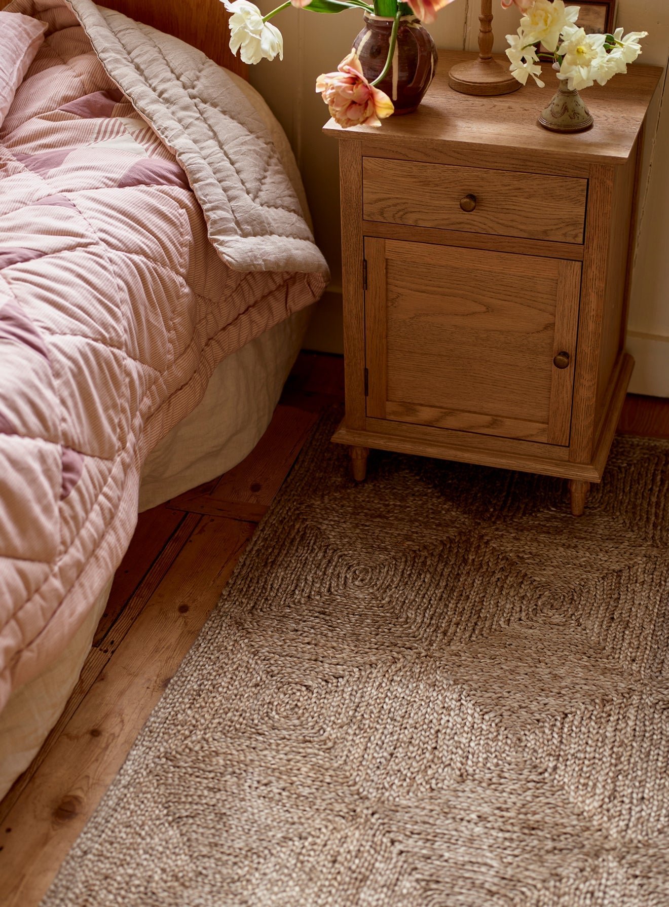 Arushi Jute Rug, Small - Image 4