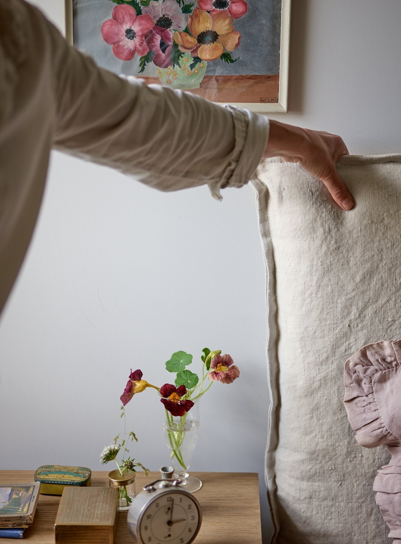 Mila_Loose_Linen_Headboard_289_0935043d-32c7-4fb1-a821-99da92a5737c